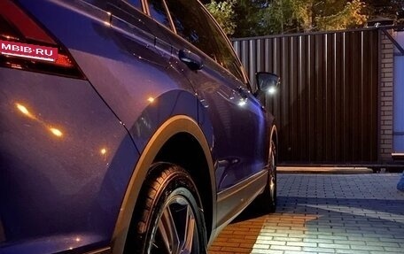 Volkswagen Tiguan II, 2020 год, 2 600 000 рублей, 3 фотография