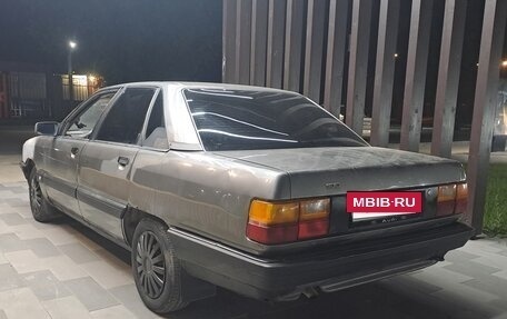 Audi 100, 1989 год, 160 000 рублей, 3 фотография
