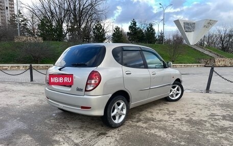 Daihatsu Sirion, 2002 год, 270 000 рублей, 10 фотография