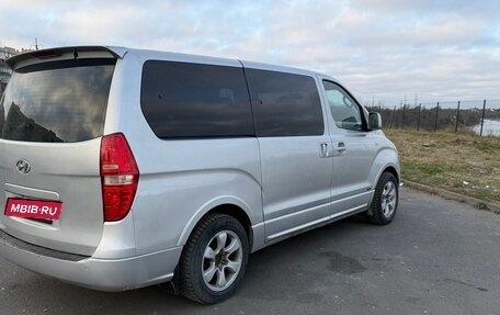 Hyundai Grand Starex Grand Starex I рестайлинг 2, 2008 год, 1 200 000 рублей, 4 фотография