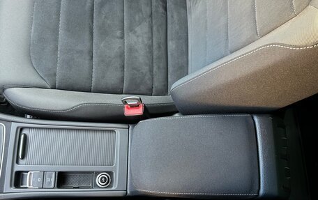 Volkswagen Golf VII, 2018 год, 2 190 000 рублей, 17 фотография