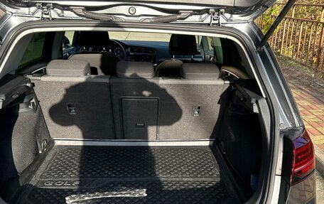 Volkswagen Golf VII, 2018 год, 2 190 000 рублей, 19 фотография