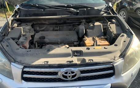 Toyota RAV4, 2007 год, 1 040 000 рублей, 4 фотография