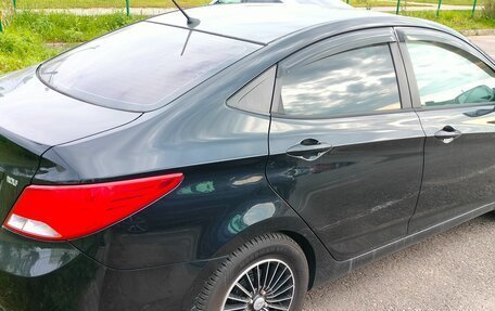 Hyundai Solaris II рестайлинг, 2016 год, 900 000 рублей, 3 фотография