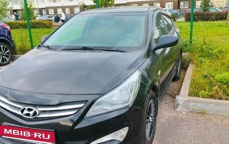 Hyundai Solaris II рестайлинг, 2016 год, 900 000 рублей, 2 фотография