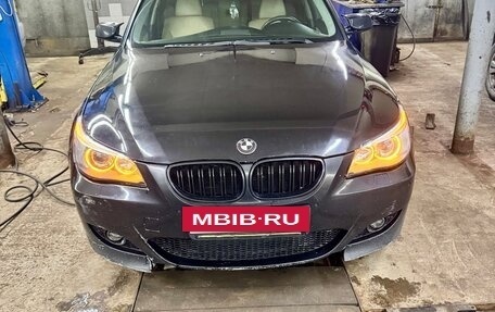 BMW 5 серия, 2007 год, 950 000 рублей, 2 фотография