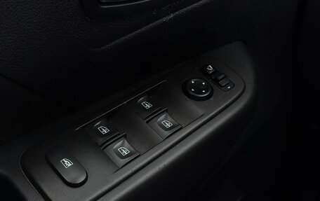 Renault Kaptur I рестайлинг, 2019 год, 1 785 000 рублей, 13 фотография