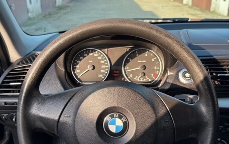 BMW 1 серия, 2011 год, 650 000 рублей, 9 фотография