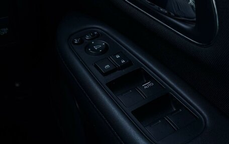 Honda Vezel, 2014 год, 1 685 000 рублей, 13 фотография