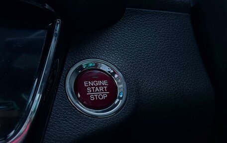 Honda Vezel, 2014 год, 1 685 000 рублей, 19 фотография