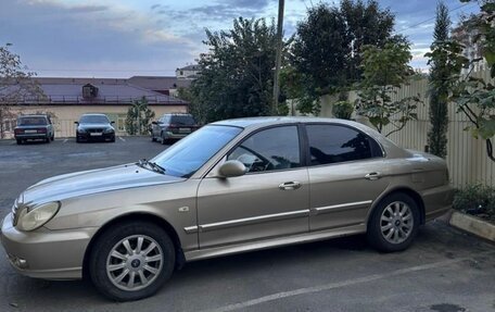 Hyundai Sonata IV рестайлинг, 2005 год, 550 000 рублей, 3 фотография