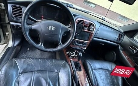 Hyundai Sonata IV рестайлинг, 2005 год, 550 000 рублей, 8 фотография