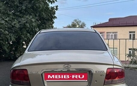 Hyundai Sonata IV рестайлинг, 2005 год, 550 000 рублей, 2 фотография