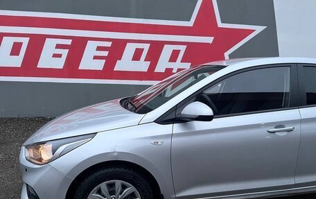 Hyundai Solaris II рестайлинг, 2019 год, 1 200 000 рублей, 10 фотография