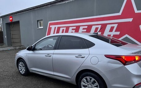 Hyundai Solaris II рестайлинг, 2019 год, 1 200 000 рублей, 8 фотография