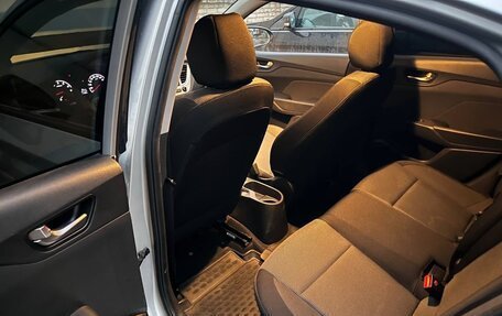 Hyundai Solaris II рестайлинг, 2019 год, 1 200 000 рублей, 15 фотография