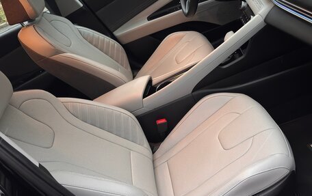 Hyundai Elantra, 2022 год, 2 199 000 рублей, 10 фотография