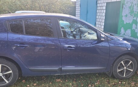 Renault Megane III, 2009 год, 500 000 рублей, 2 фотография