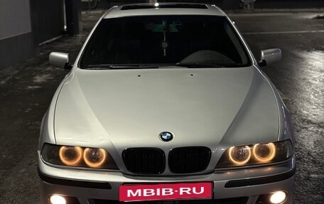 BMW 5 серия, 2002 год, 630 000 рублей, 2 фотография