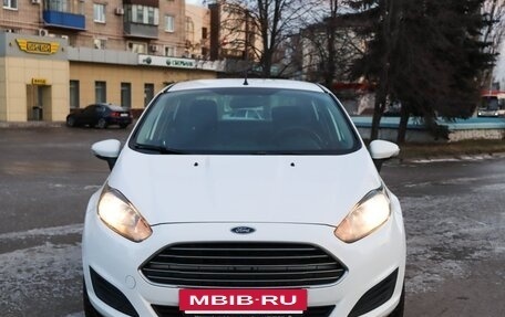 Ford Fiesta, 2016 год, 760 000 рублей, 2 фотография