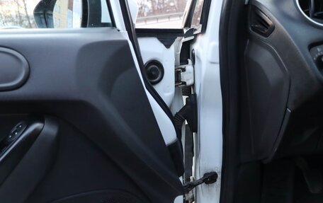 Ford Fiesta, 2016 год, 760 000 рублей, 23 фотография