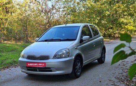 Toyota Vitz, 2000 год, 340 000 рублей, 1 фотография