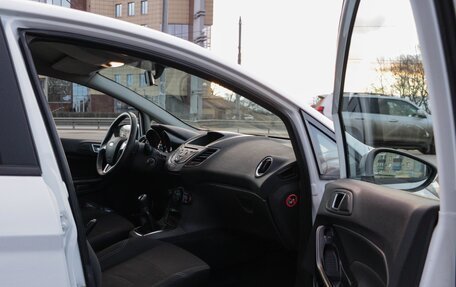 Ford Fiesta, 2016 год, 760 000 рублей, 33 фотография