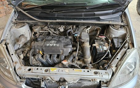 Toyota Vitz, 2000 год, 340 000 рублей, 13 фотография