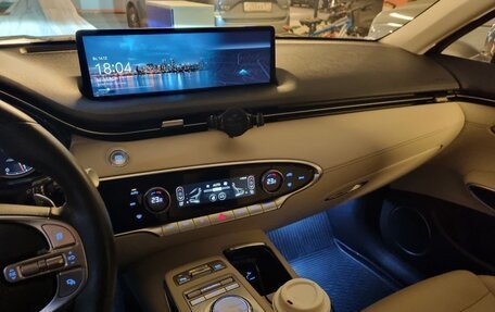 Genesis GV70, 2021 год, 5 500 000 рублей, 9 фотография