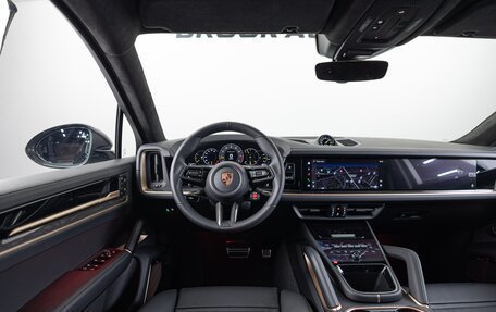 Porsche Cayenne III, 2025 год, 32 490 000 рублей, 13 фотография