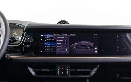 Porsche Cayenne III, 2025 год, 32 490 000 рублей, 26 фотография