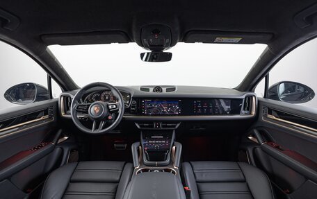 Porsche Cayenne III, 2025 год, 32 490 000 рублей, 31 фотография