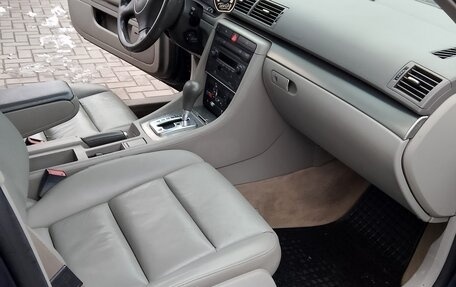 Audi A4, 2004 год, 450 000 рублей, 2 фотография