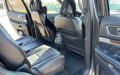 Ford Explorer VI, 2019 год, 2 450 000 рублей, 20 фотография