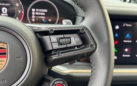 Porsche Cayenne III, 2025 год, 32 390 000 рублей, 17 фотография