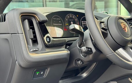 Porsche Cayenne III, 2025 год, 32 390 000 рублей, 14 фотография