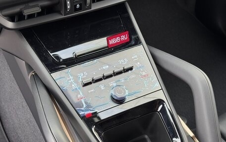 Porsche Cayenne III, 2025 год, 32 390 000 рублей, 20 фотография