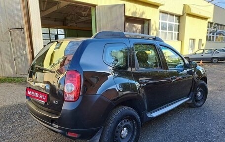 Renault Duster I рестайлинг, 2014 год, 800 000 рублей, 3 фотография