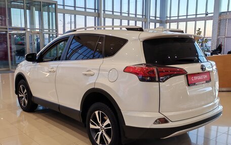 Toyota RAV4, 2016 год, 2 450 000 рублей, 7 фотография