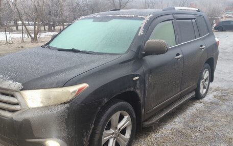 Toyota Highlander III, 2013 год, 2 600 000 рублей, 9 фотография