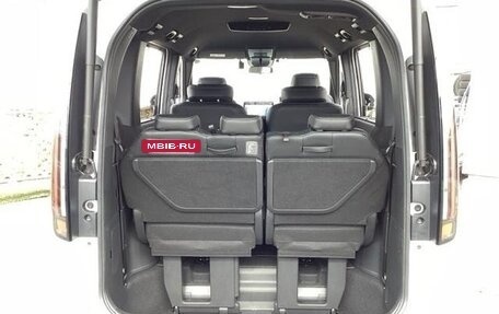 Honda Stepwgn, 2022 год, 2 490 111 рублей, 17 фотография