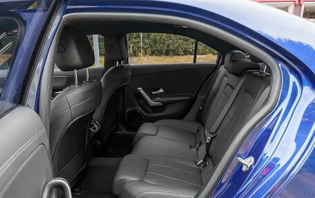 Mercedes-Benz A-Класс, 2021 год, 1 634 555 рублей, 15 фотография