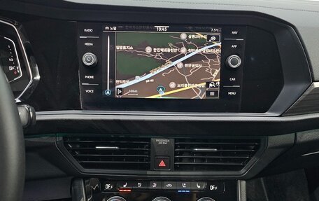 Volkswagen Jetta VII, 2022 год, 2 225 000 рублей, 17 фотография