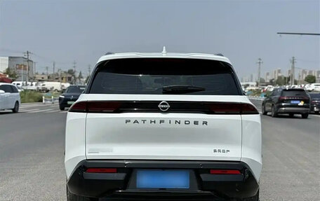 Nissan Pathfinder, 2024 год, 6 200 000 рублей, 5 фотография