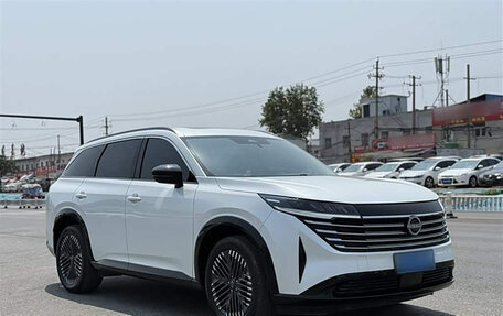 Nissan Pathfinder, 2024 год, 6 200 000 рублей, 3 фотография