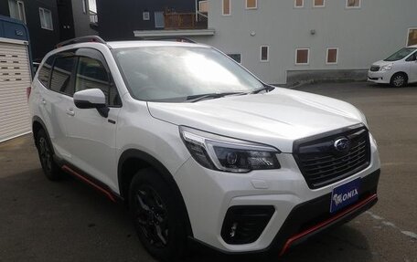 Subaru Forester, 2021 год, 1 950 000 рублей, 3 фотография