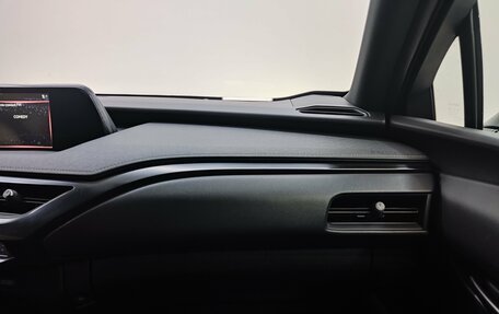 Lexus UX I, 2019 год, 2 700 000 рублей, 12 фотография