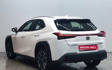 Lexus UX I, 2019 год, 2 700 000 рублей, 7 фотография