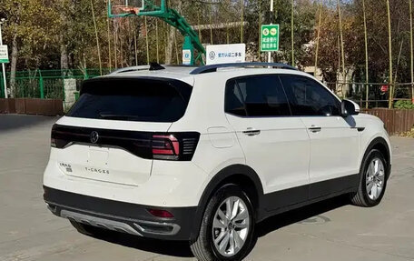 Volkswagen T-Cross I, 2022 год, 1 560 000 рублей, 4 фотография