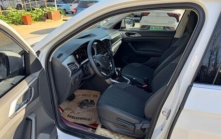 Volkswagen T-Cross I, 2022 год, 1 560 000 рублей, 8 фотография